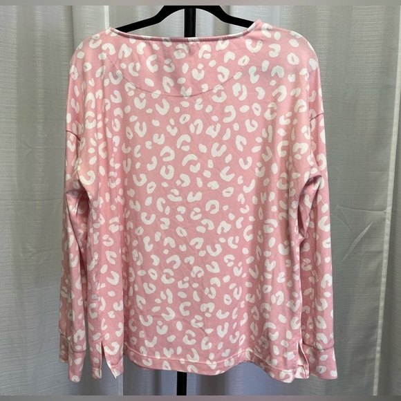 Kate Spade Bold Leopard PJ top in pink | size Large - Picture 5 of 8